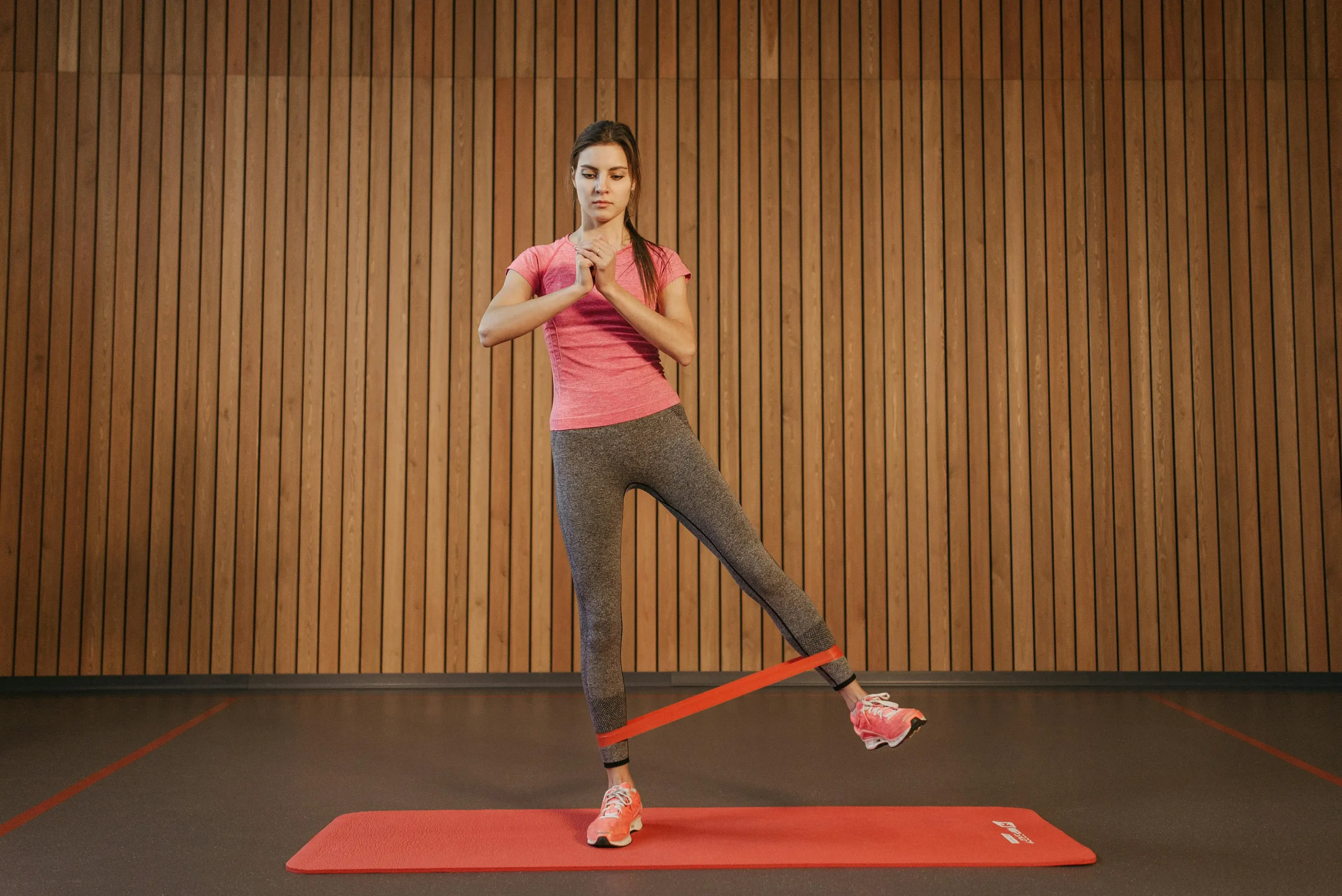 Booty Shakes & Beginner Moves: Your Sassy Workout Starter Pack