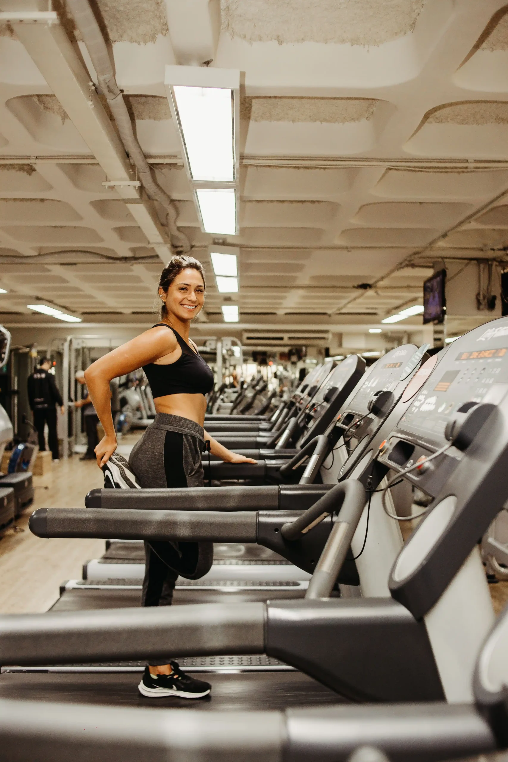 30-Day Beginner Fitness Challenge: A Simple Plan to Get Stronger and Healthier